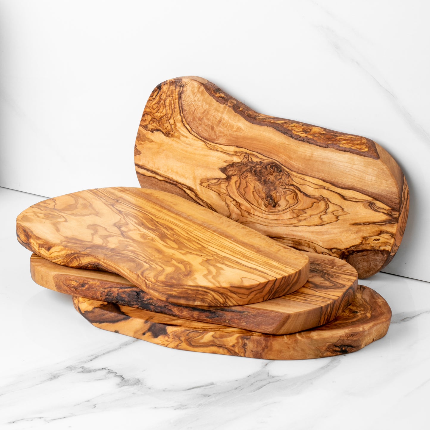 Irregular Olive Wood Board – Rustic Beauty for Every Meal