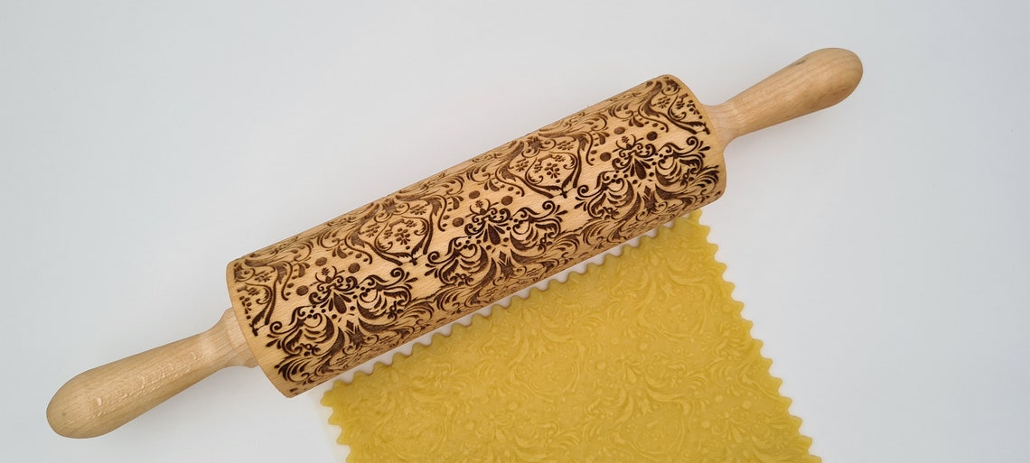 Engraved Rolling Pin Natural Wood Folk Kitchen Pins Handmade - Floral