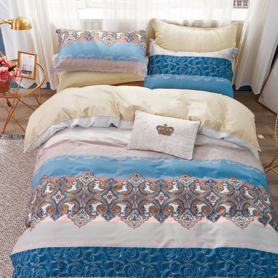 Hannah Blue/Pink Damask Comforter Set