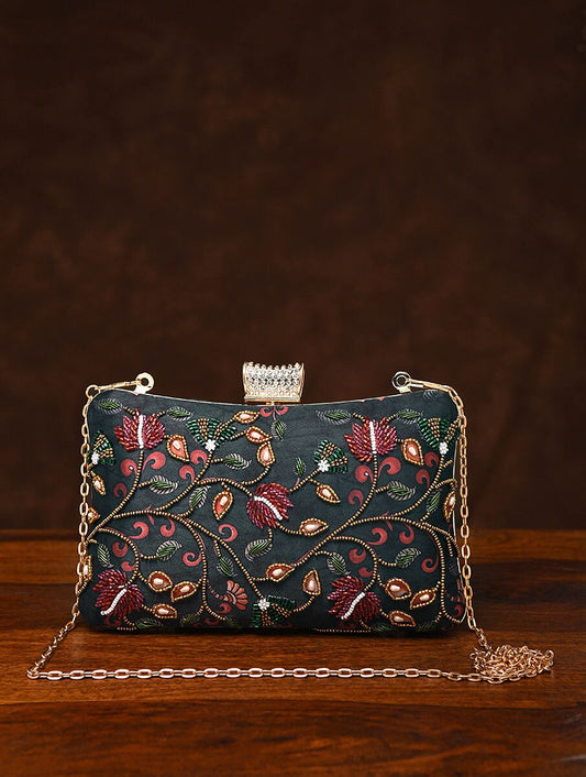 Women Multicolour Silk Clutches