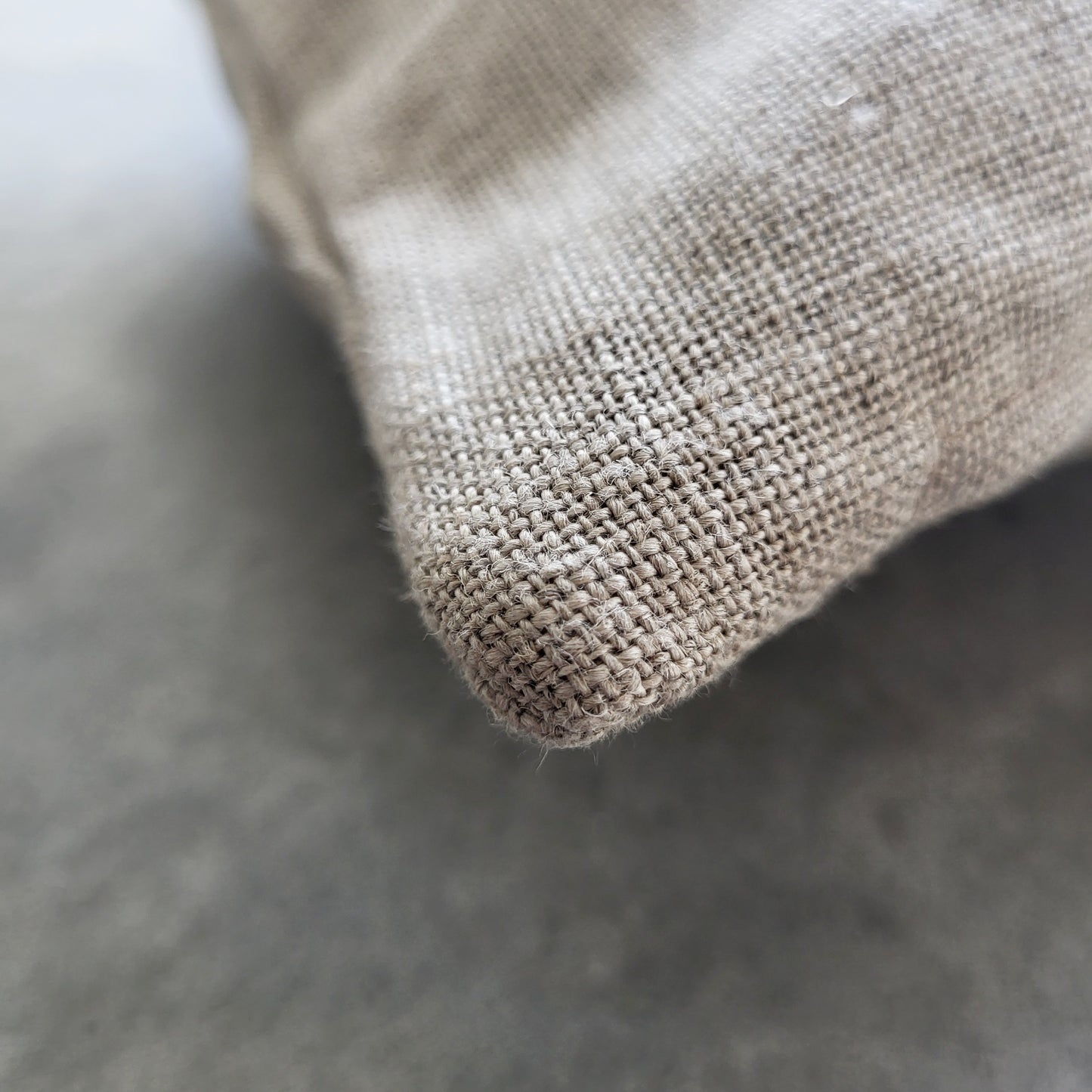Linen Cru Cushion 305