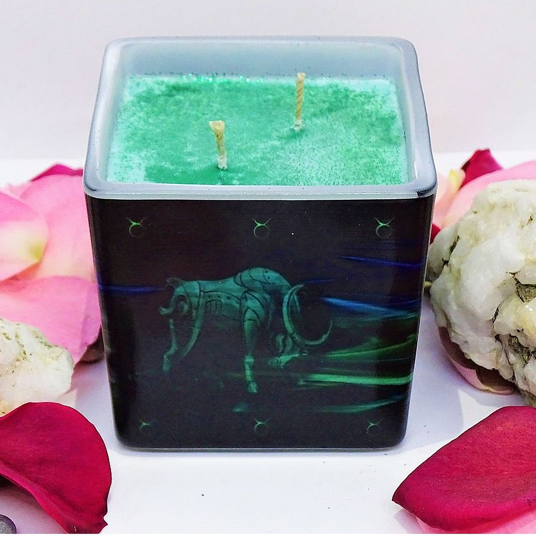 AROMA TAURUS – SOY CANDLE