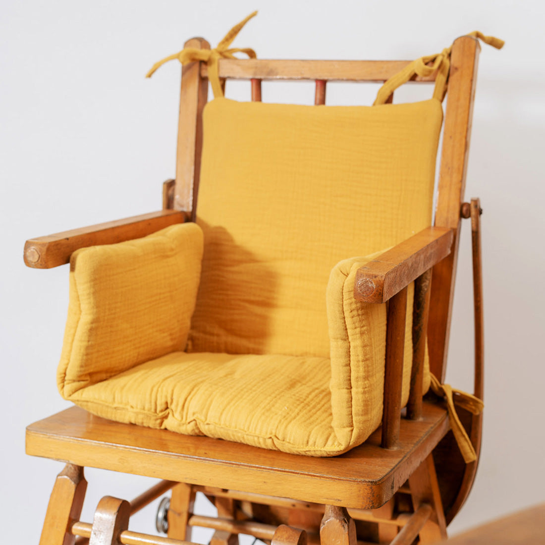 Cushion High Chair in Organic Cotton - Honey