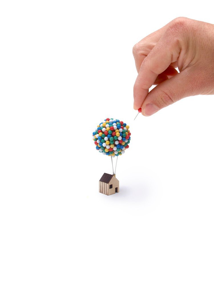 Balloon Pin House