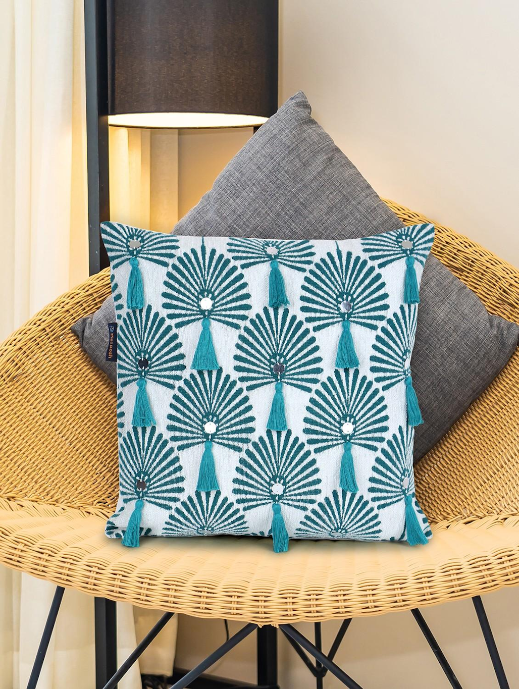 Cotton acrylic jacquard cushion cover
