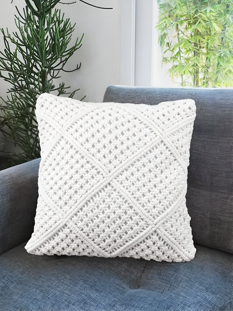 Handmade Women B??? Crochet Cushion Cover Size 16X16 Inch Color White