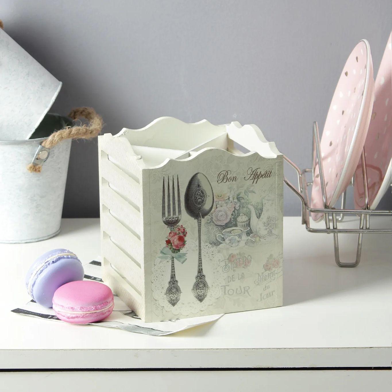 Vintage Style Organiser Gift