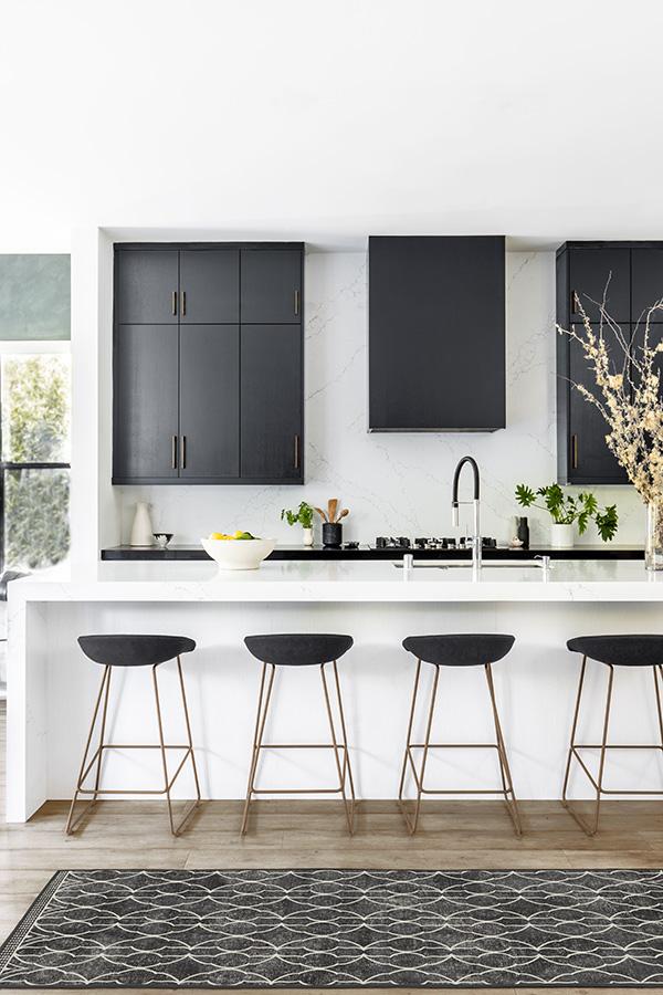 Grogu™ Trellis Black Tufted Rug