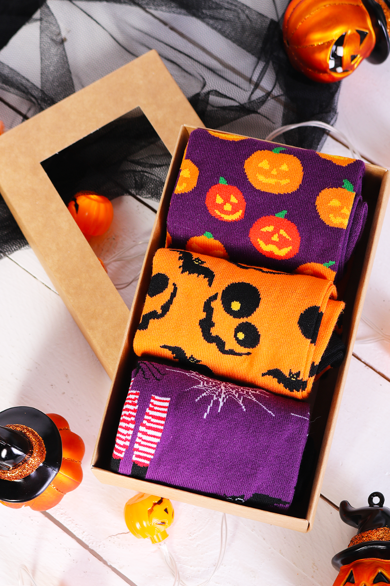 Halloween gift box PUMPKIN FACE with 3 pairs
