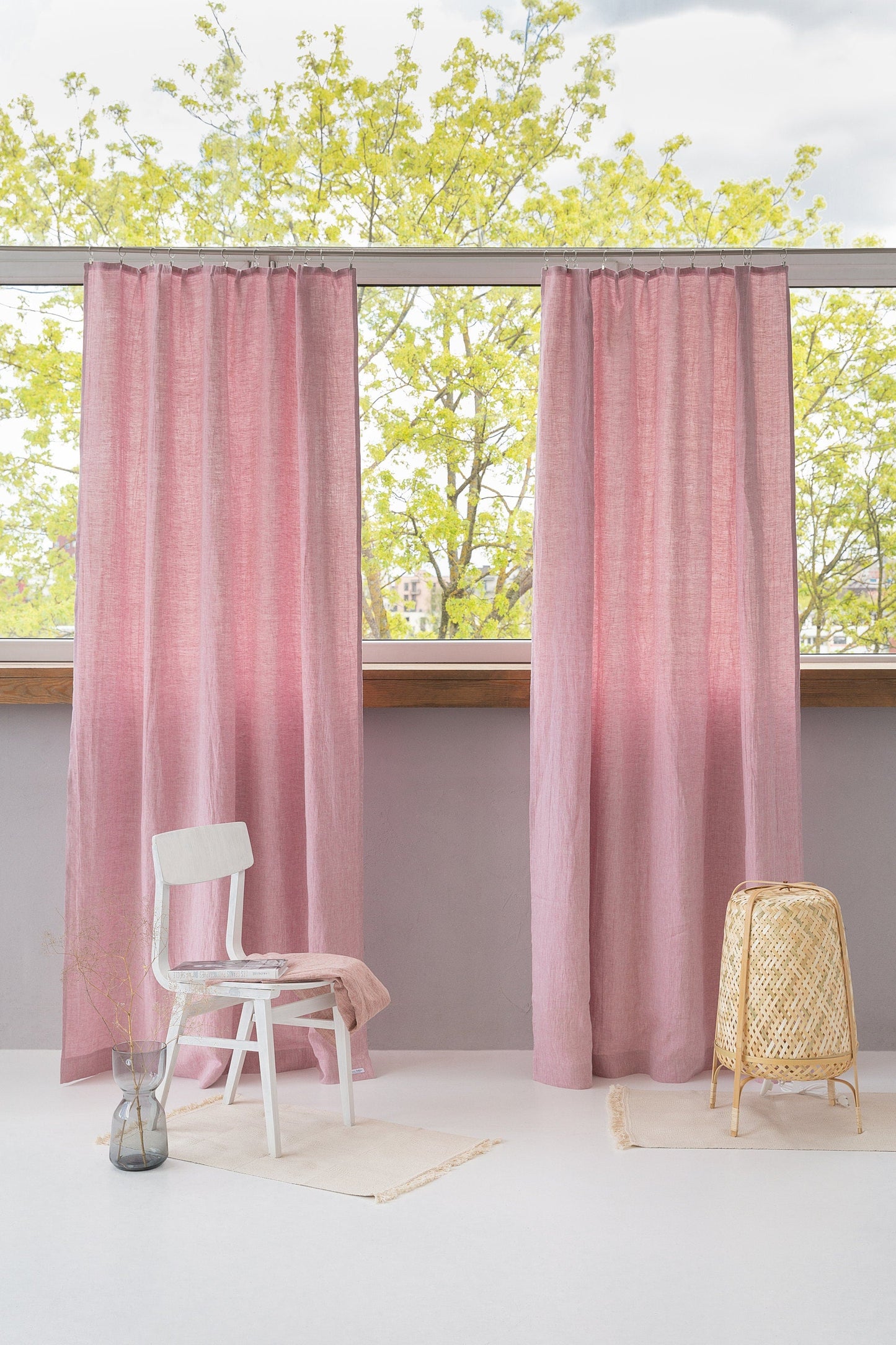 Woodrose linen curtain with pleating tape