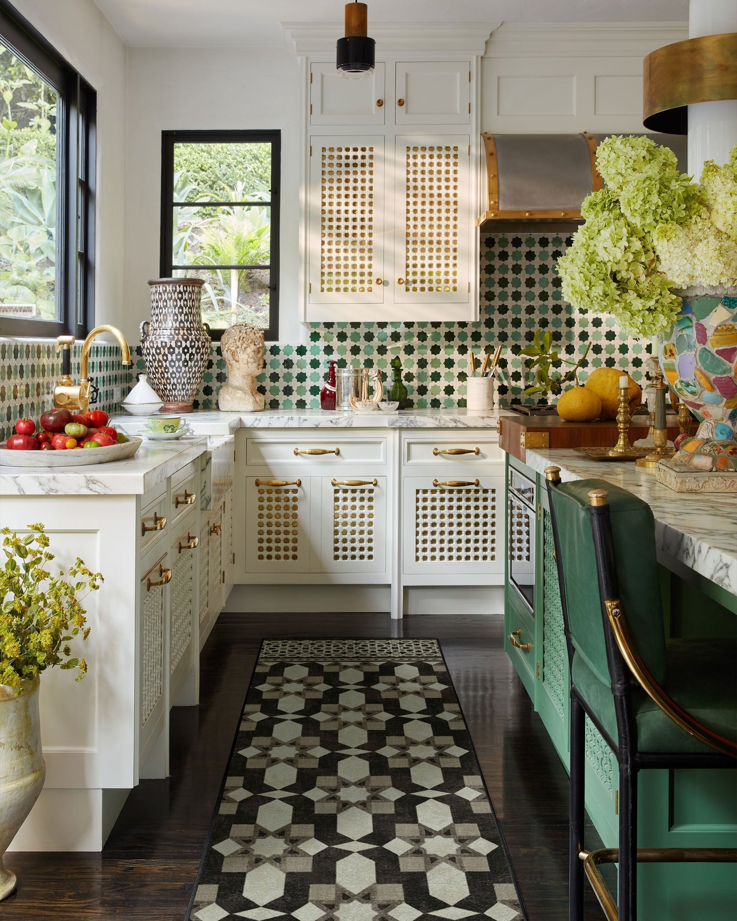 Martyn Lawrence Bullard Emir Black & Ivory Tufted Rug