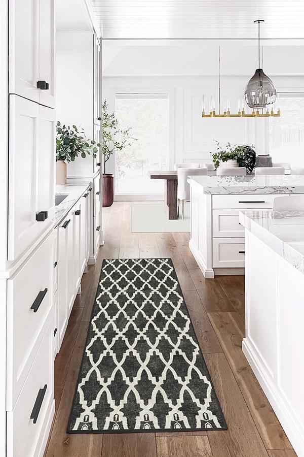 Soraya Trellis Black Rug