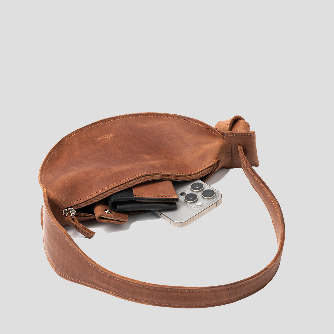 Shoulder Bag - Crescent Cognac Brown)