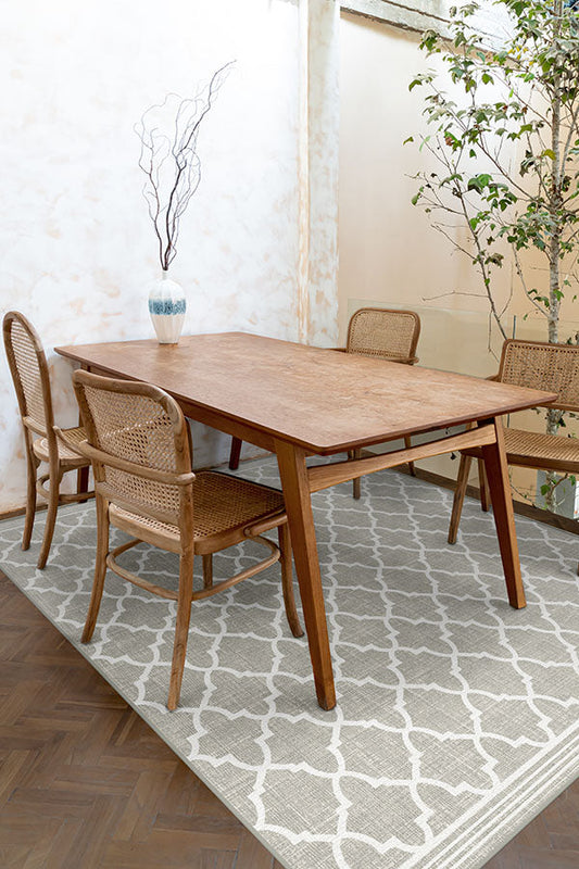 Outdoor Varia Trellis Stone Rug